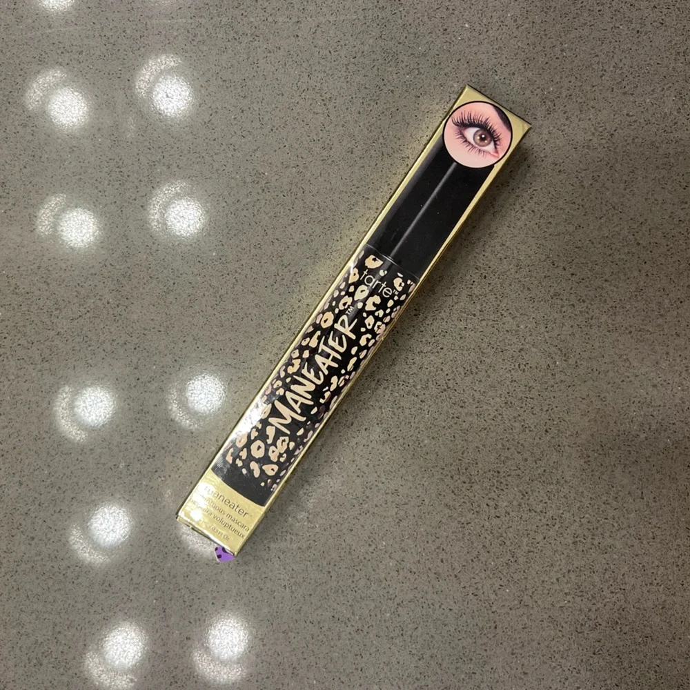 Tarte Maneater Mascara Black Volumizing Lengthening Lash Mascara NWT